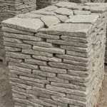Галтованный песчаник серо-зеленый 1 м³ (22-27 м²), 30-40 мм для мощения дорожек